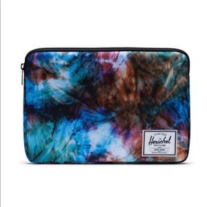 Herschel Supply Company Anchor 13” Laptop Sleeve